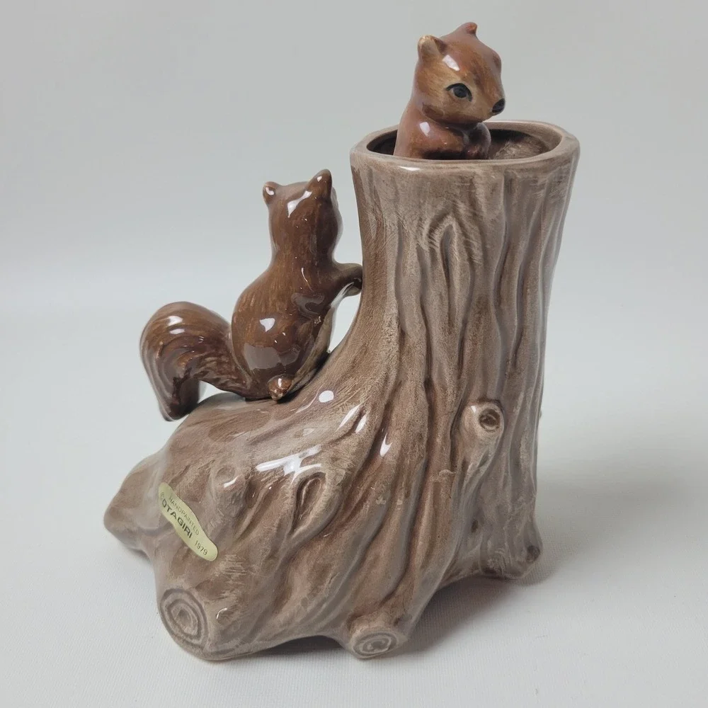 Vintage 1979 Otagiri Squirrels Tree Stump Music Box I Will Wait For You Japan